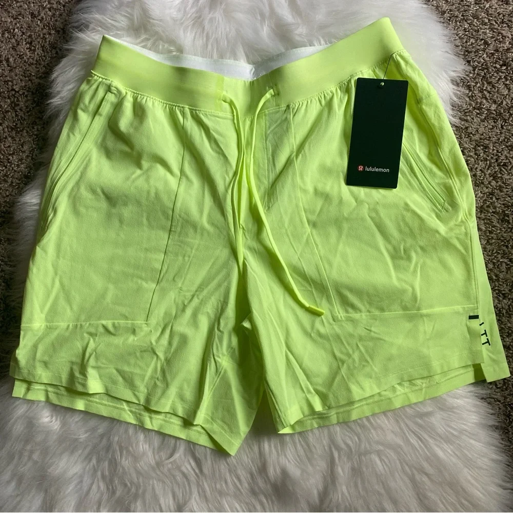 Lululemon License to Train Linerless Short 7" Men's L FZAP Faded Zap Yellow